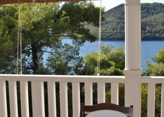 Maritimo * Smokvica (Korcula)